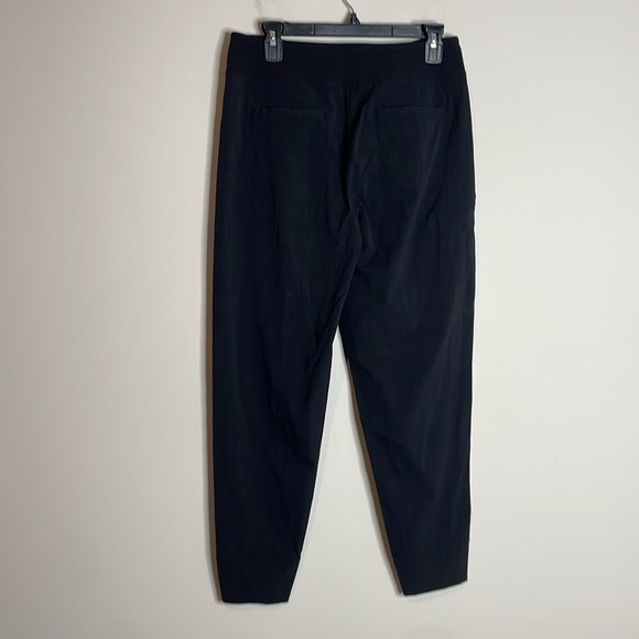 Athleta | Women’s Black Trekkie North Ripstop Ankle Pants Size 6 Zip Pockets - Picture 6 of 9
